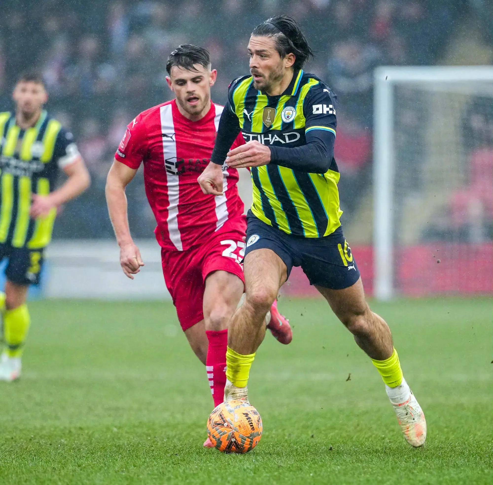 kaiyun-从C罗怒砍32分到AC米兰国际比赛日完成体检，尼斯战术微调备战足总杯