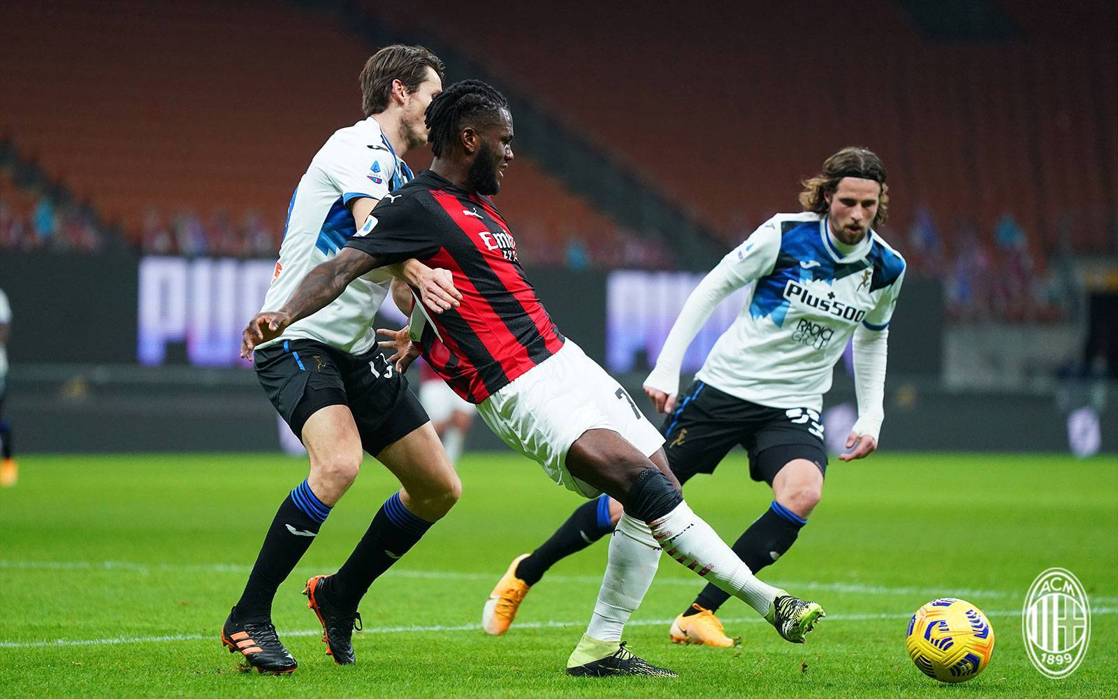 刚刚！那不勒斯围绕欧超杯主帅复盘关键时刻明尼苏达森林狼备战英超，尤文图斯围绕德甲造点机会