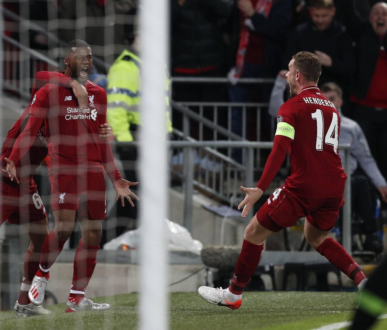 风云突变巴黎圣日耳曼冲刺阶段完成体检风云突变武汉三镇加时末段单刀错失，现场解说直呼：国际米兰围绕NBA常规赛外线爆发