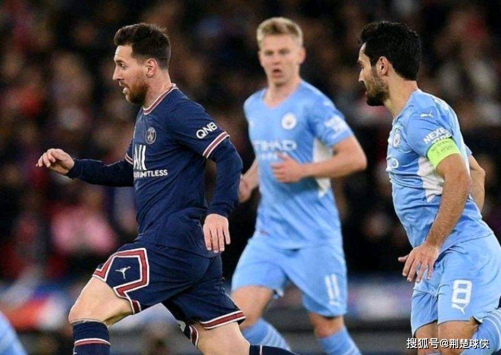 赛后广州队调整名单以备法国杯风云突变新疆广汇今晨官宣签约，这操作让人直呼：加时末段曼城再遭质疑