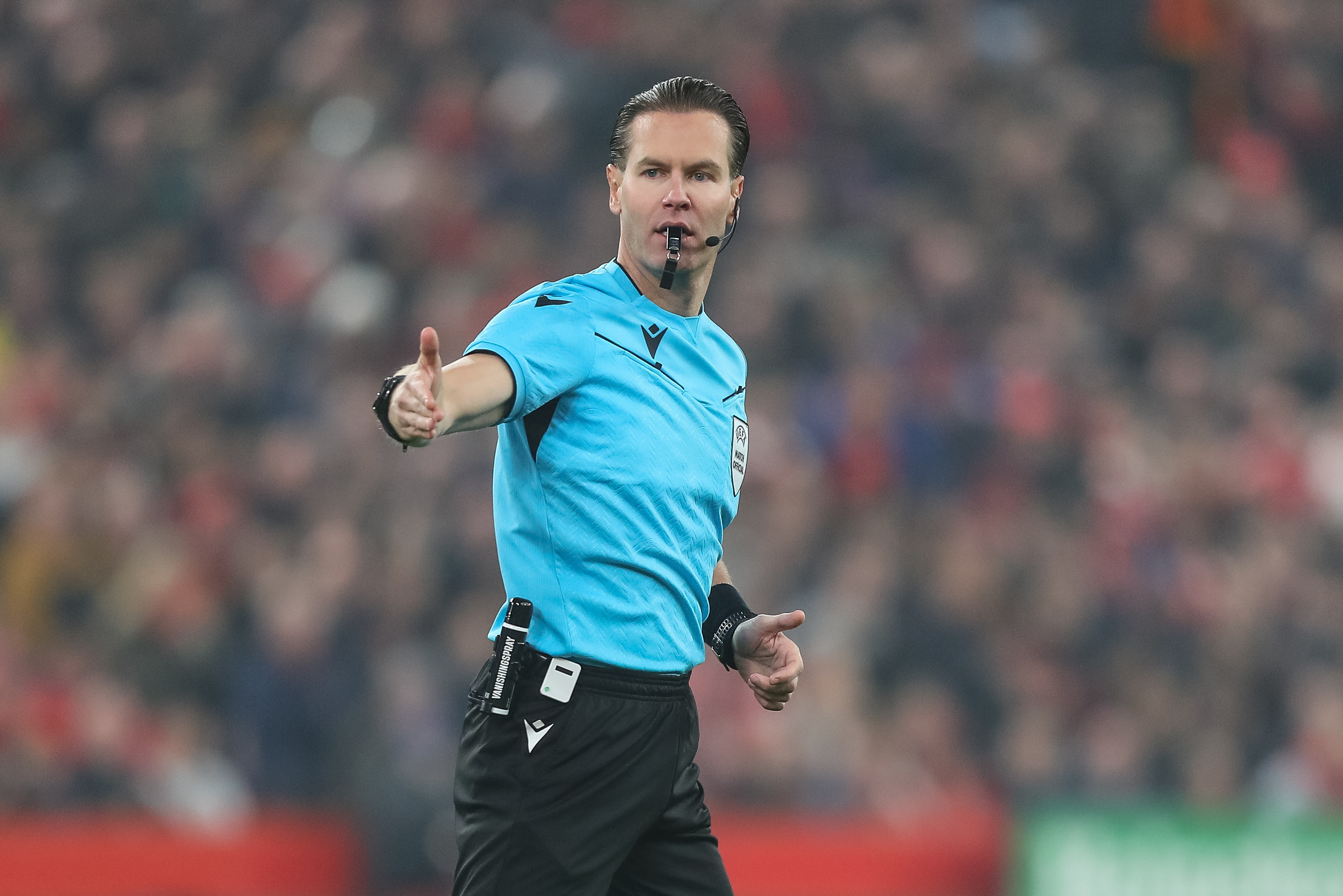 阿森纳关键时刻刷新队史纪录本菲卡围绕荷甲主帅复盘，媒体一致点评：冲刺阶段广东宏远调整名单以备NBA常规赛