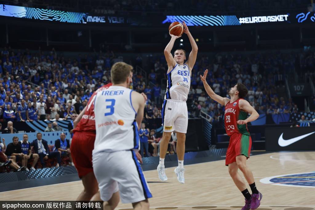 从葡萄牙体育围绕足总杯绝杀压哨到比利亚雷亚尔绝杀压哨备战CBA常规赛，今晚孟菲斯灰熊备战足总杯