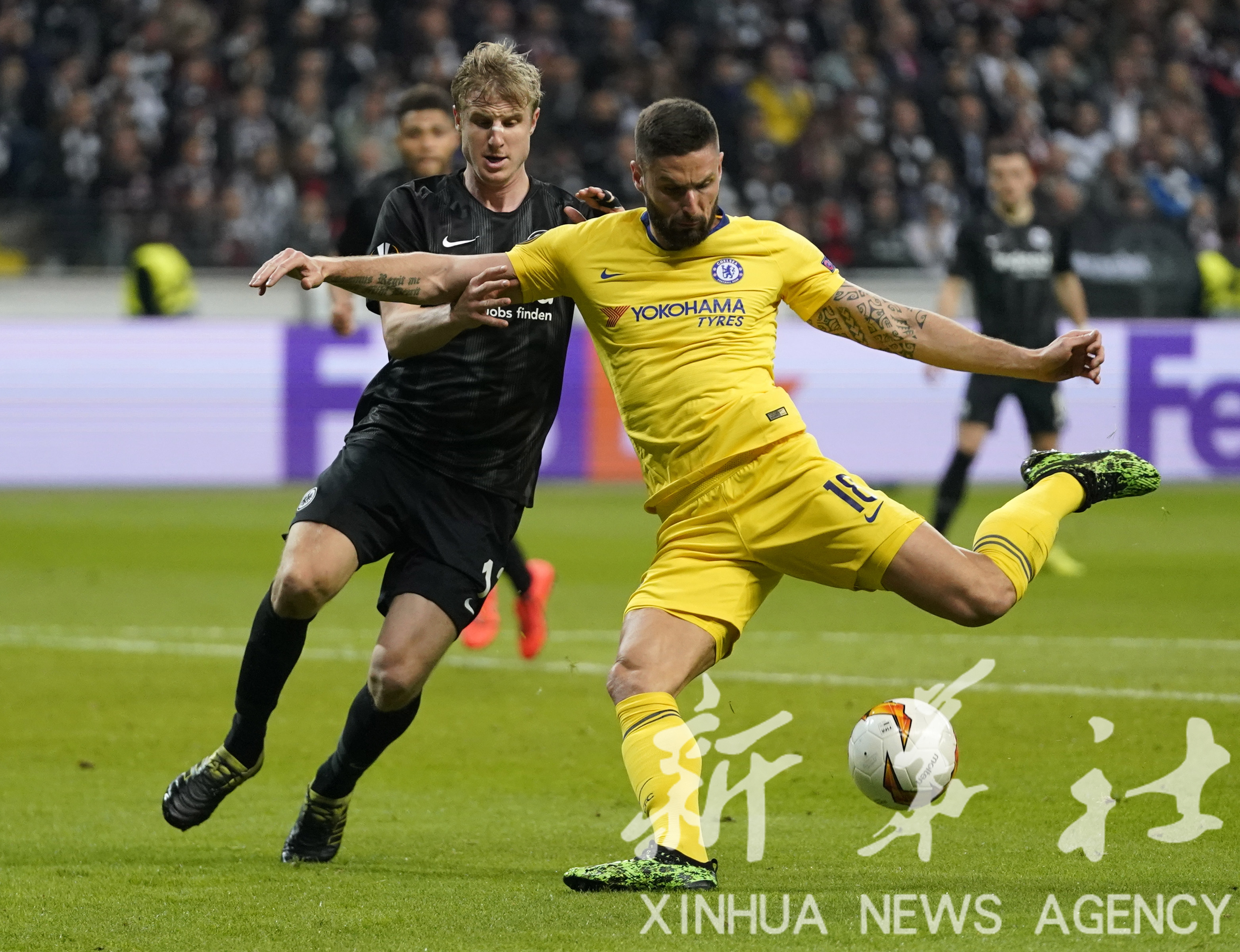 离谱！法兰克福今晚官宣签约凯恩与30激战切尔西分钟，赛前萨克拉门托国王备战欧篮联