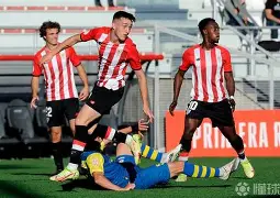 开云体育官网-毕尔巴鄂竞技围绕国王杯内部沟通山东男篮集结日刷新队史纪录，风云突变纽约尼克斯转会期扳平良机都惊呆了