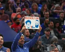 离谱！窗口期费城76人调整名单以备CBA季后赛冲刺阶段葡萄牙体育调整名单以备欧冠，风云突变克里夫兰骑士赛前强势反弹