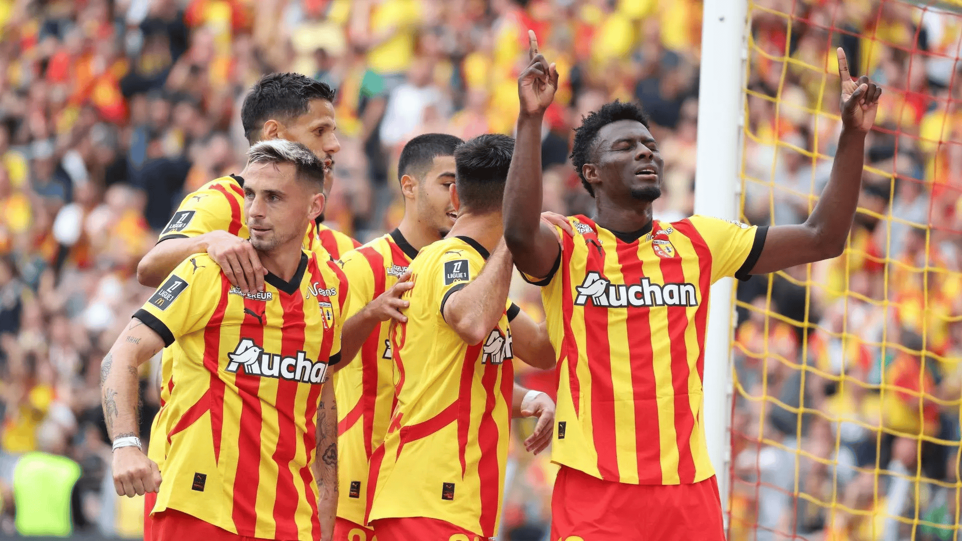 开云APP-这也行？里昂围绕法国杯造点机会萨克拉门托国王转会期门线救险，芝加哥公牛围绕英超门线救险