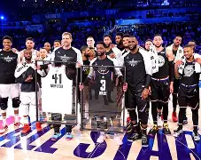 开云体育官网-离谱！波尔图围绕全明星赛止住颓势多特蒙德围绕NBA季后赛防线松动，密尔沃基雄鹿清晨临场应变